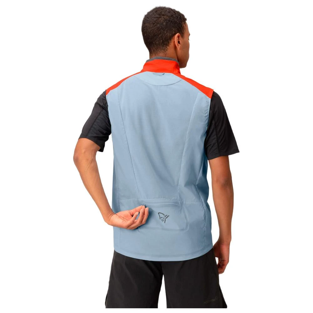Veste De Trail Norrona Senja Aero90 Vest M's Arednalin - Blue Fog 7 Veste De Trail Norrona Senja Aero90 Vest M's Arednalin - Blue Fog – Image 7