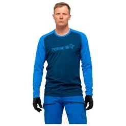 Maillot VTT Norrona Fjørå Equaliser Lightweight LS Olympian Blue Indigo Night -Norrona 7b05eecefccccfcdfe673fd7f4df87a6f9f84f61 E22NORRVTT1207559 4