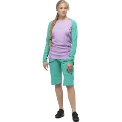 Norrona T-Shirt Manches Longues Femme - Fjørå Equaliser Lightweight - Violet Tuille/Arcadia -Norrona norrona fjora equaliser lightweight long sleeve shirt women violet tulle arcadia 3 903473