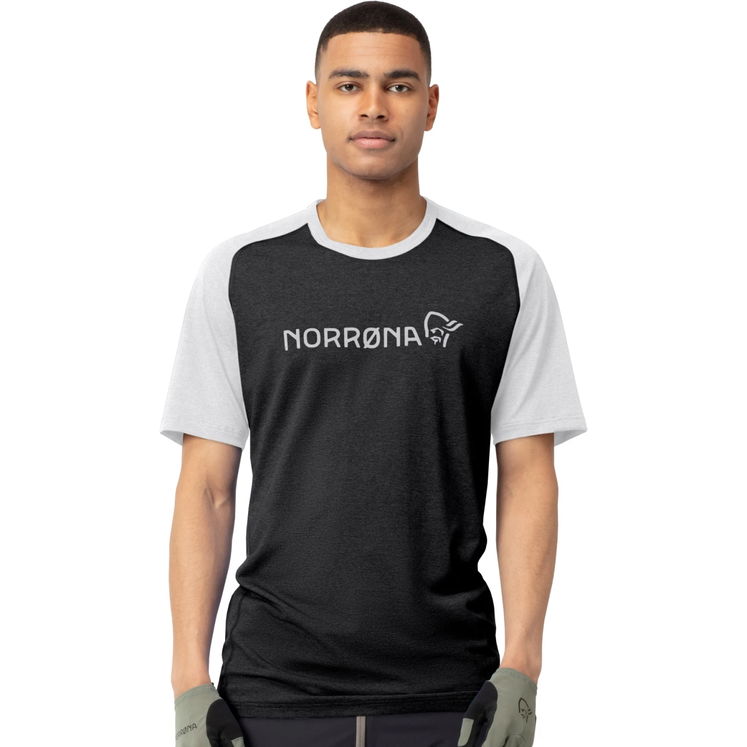 Norrona T-Shirt Homme - Fjørå Equaliser Lightweight - Caviar/Light Grey 1 Norrona T-Shirt Homme - Fjørå Equaliser Lightweight - Caviar/Light Grey