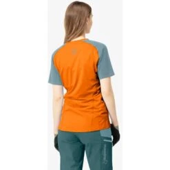 Norrona T-Shirt Femme - Fjørå Equaliser Lightweight - Orange Popsicle/Tourmaline -Norrona norrona fjora equaliser lightweight t shirt women orange popsicle tourmaline 5 1126793
