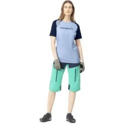Norrona T-Shirt Femme - Fjørå Equaliser Lightweight - Serenity/Indigo Night 6 Norrona T-Shirt Femme - Fjørå Equaliser Lightweight - Serenity/Indigo Night -Norrona norrona fjora equaliser lightweight t shirt women serenity indigo night 2 1561063