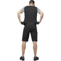 Norrona Short Homme - Fjørå Flex1 Mid Weight - Caviar 7 Norrona Short Homme - Fjørå Flex1 Mid Weight - Caviar -Norrona norrona fjora flex1 mid weight shorts men caviar model 2 1399729