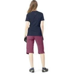 Norrona T-Shirt Femme - Fjørå Wool - Indigo Night -Norrona norrona fjora wool t shirt women indigo night model 2 1399782