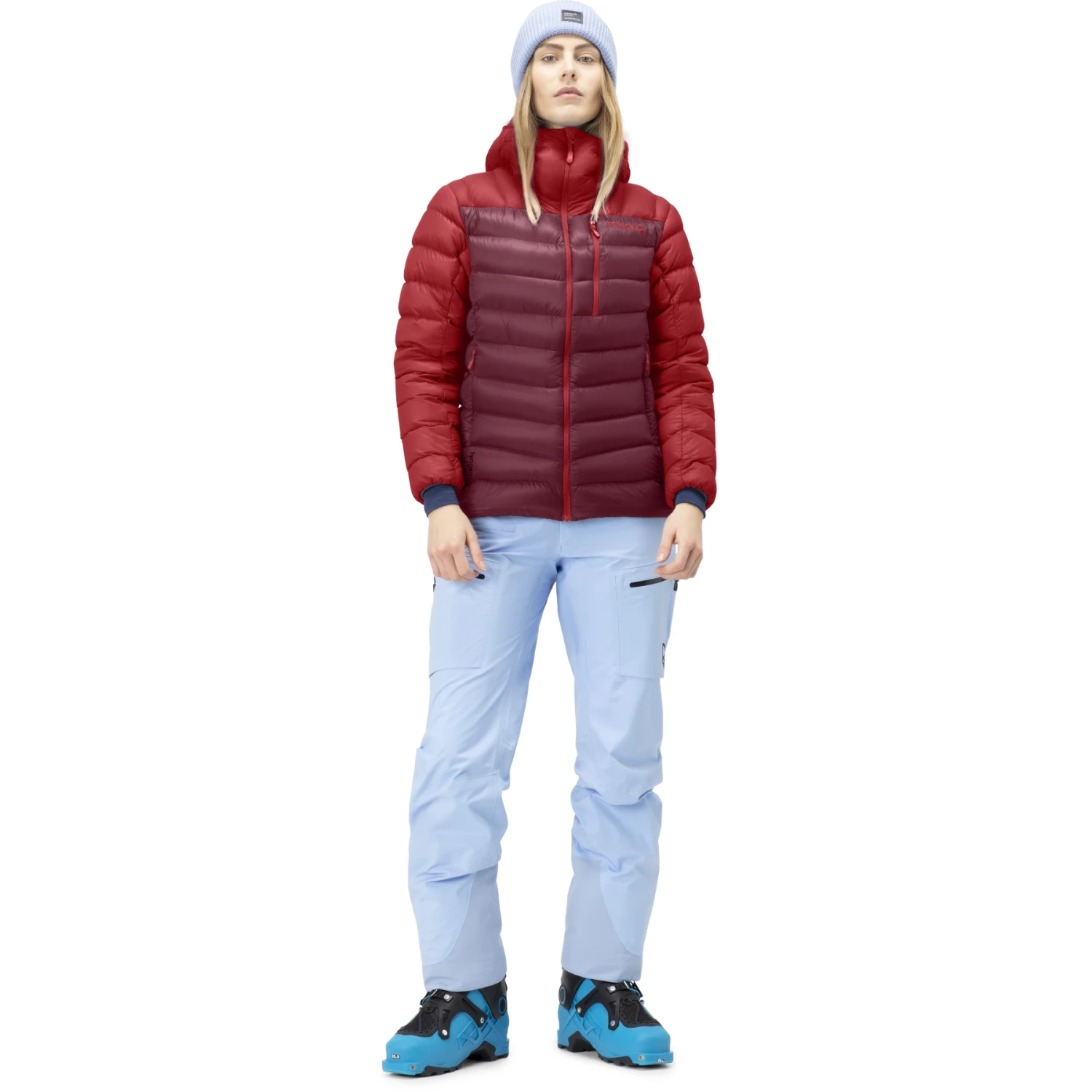 Norrona Doudoune Femme - Lyngen Down850 Hood - True Red/Rhubarb 4 Norrona Doudoune Femme - Lyngen Down850 Hood - True Red/Rhubarb – Image 4