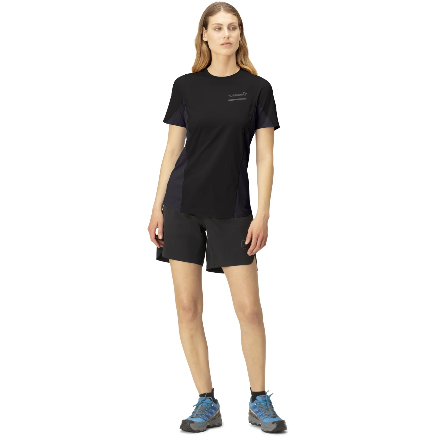 Norrona T-Shirt Femme - Senja Equaliser Lightweight - Caviar 4 Norrona T-Shirt Femme - Senja Equaliser Lightweight - Caviar â Image 4
