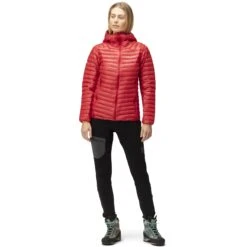 Norrona Doudoune Femme - Trollveggen Superlight Down850 Hood - True Red -Norrona norrona trollveggen superlight down850 hood jacket women true red 3 1258425